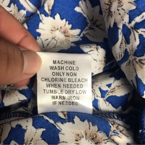 WEEK V-Neck Peplum Top Womens Size M Floral Blue short puffed sleeve pre owned - Picture 8 of 15